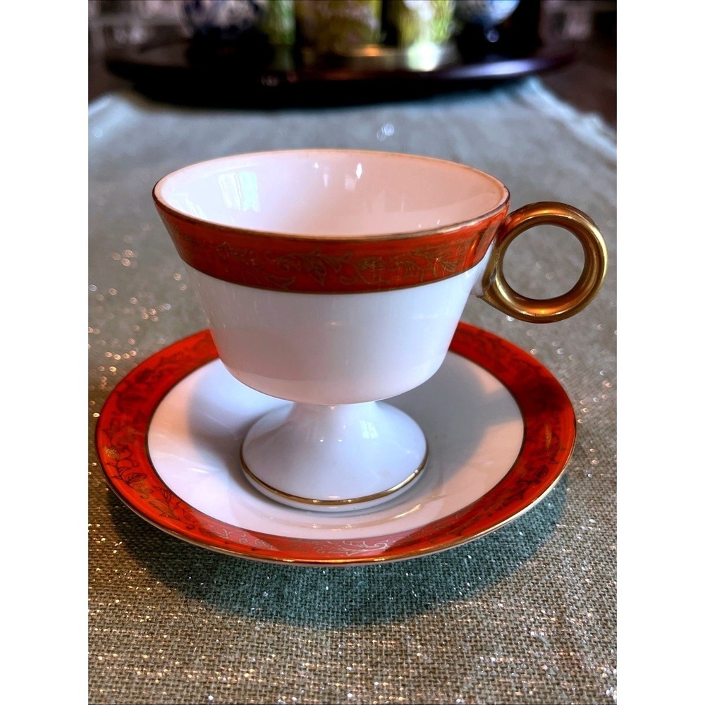 A Footed JONAS ROBERT'S Demitasse Cup & Saucer   Westchester 1958 MINT CONDITION
